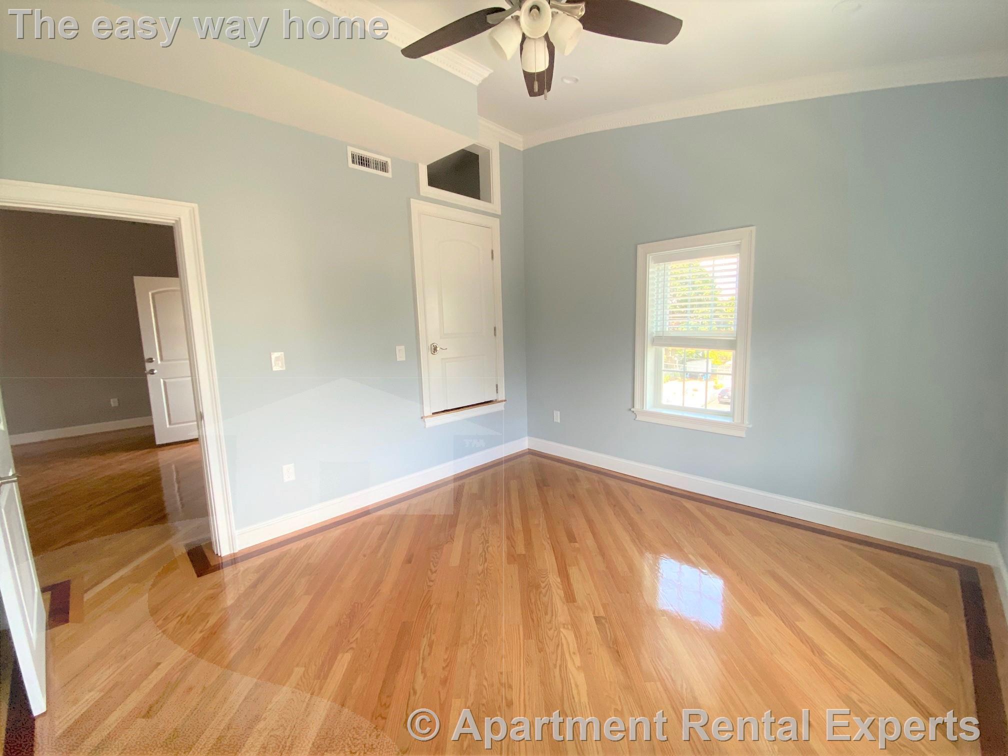 66 Dudley St, Salem St. Area