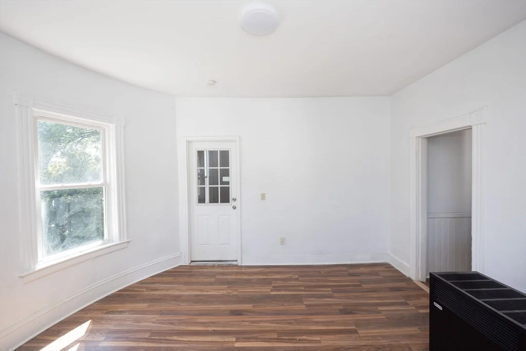 6 Vernon Street Pl, Worcester