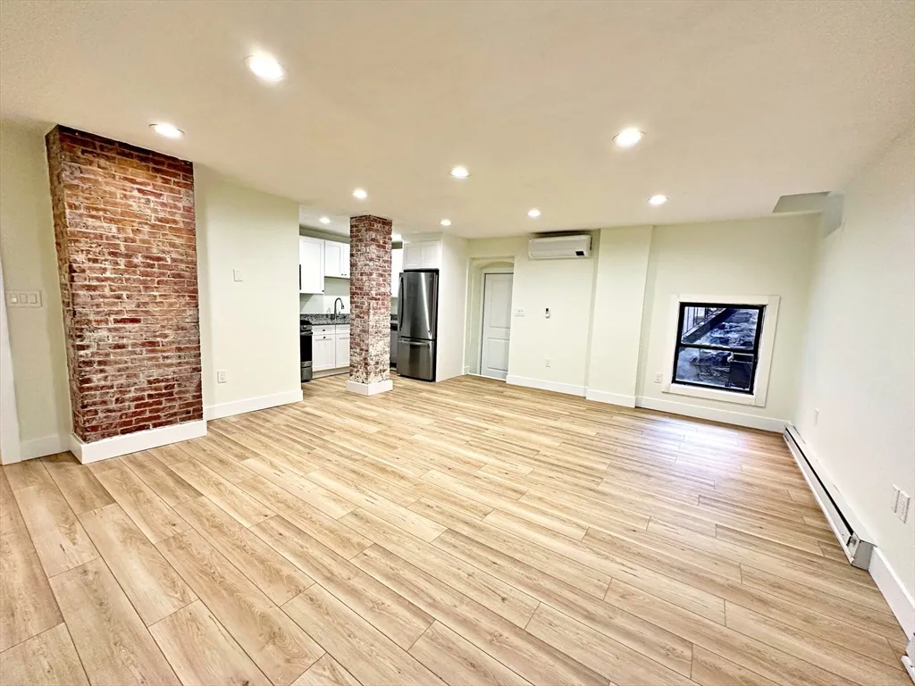 128 Webster St, East Boston