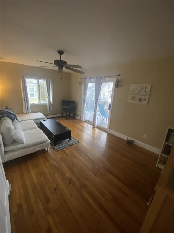 91 Glen, East Somerville