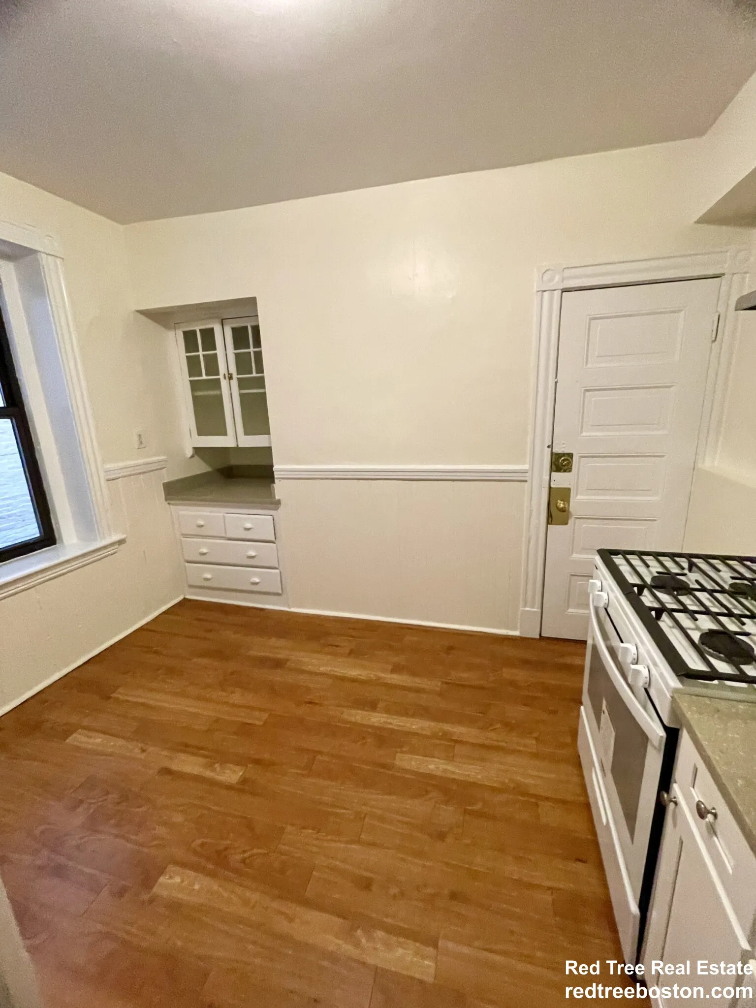 885 Massachusetts Ave, Mid Cambridge