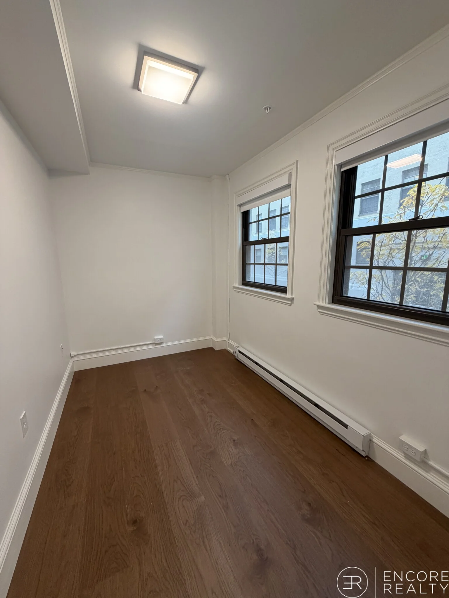 1200 Massachusetts Ave, Riverside