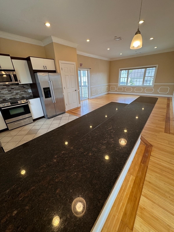 473 Revere Beach Pkwy, Revere