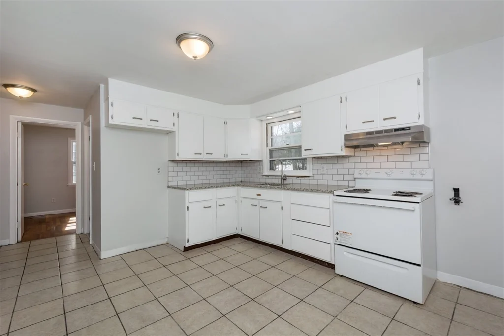 22 Southwest Cutoff, Northborough