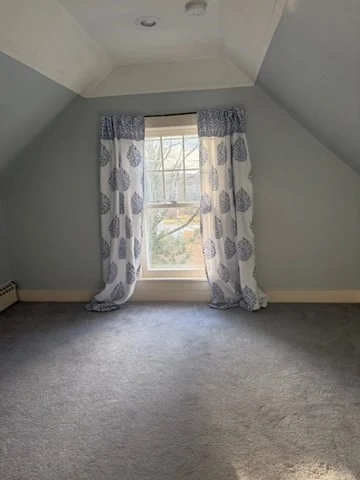 12 Mayhew St, Hopkinton