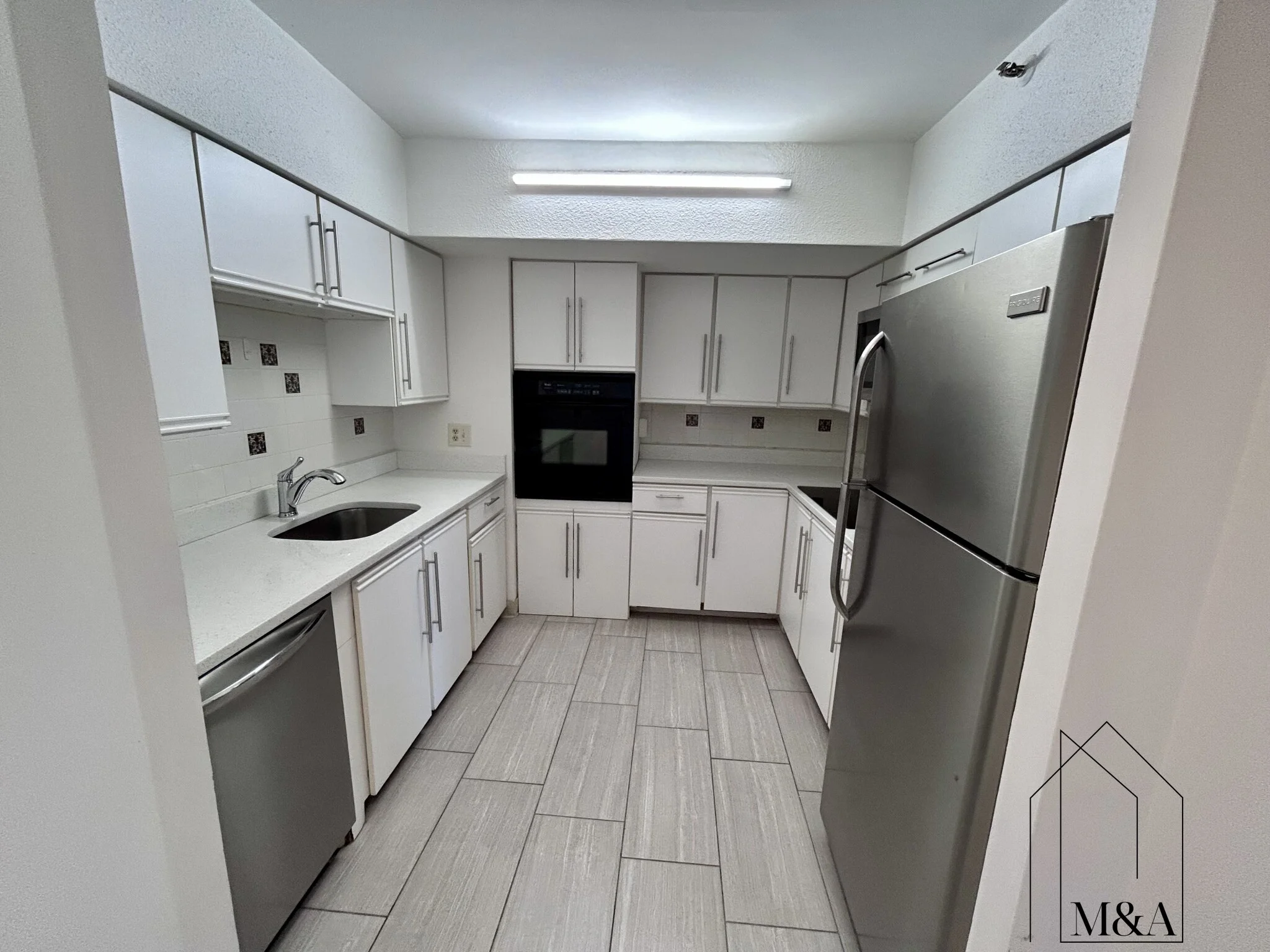 1731 Beacon St, Brookline