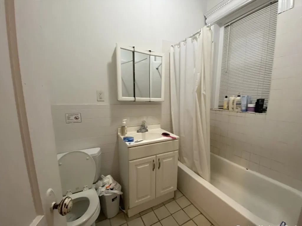 327 Huntington Ave, Fenway