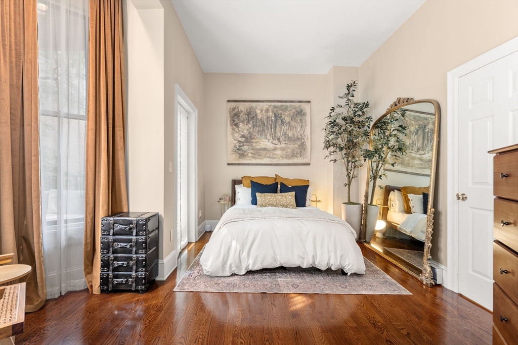 496 Columbus Ave, South End