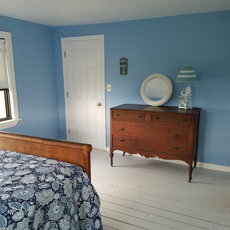 13 Plum Island Tpk, Plum Island