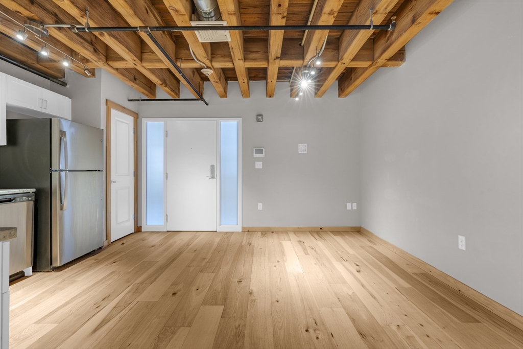 58 13th St, Charlestown