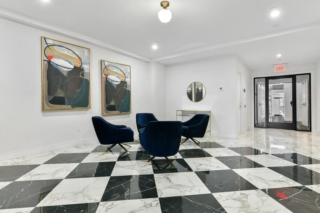 420 West Broadway, South Boston