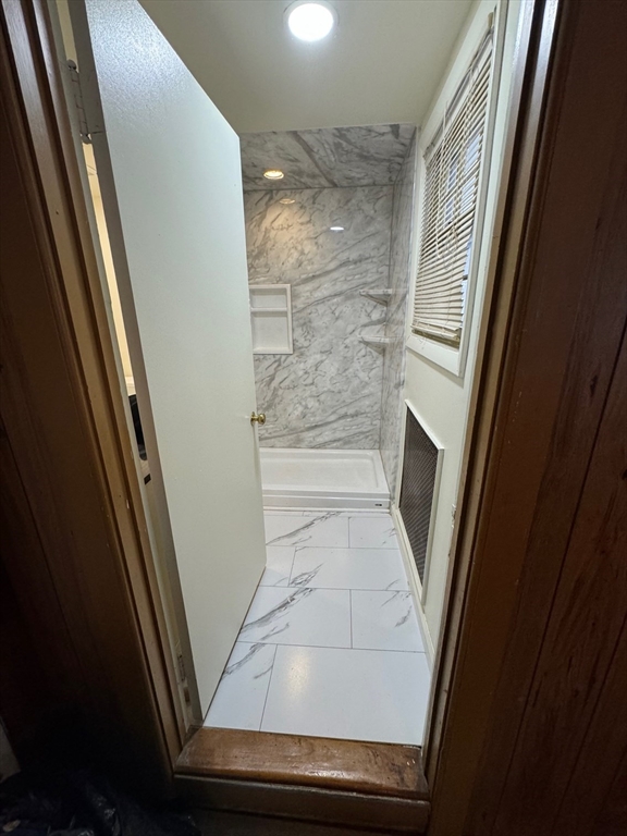 42 Hastings, Spencer