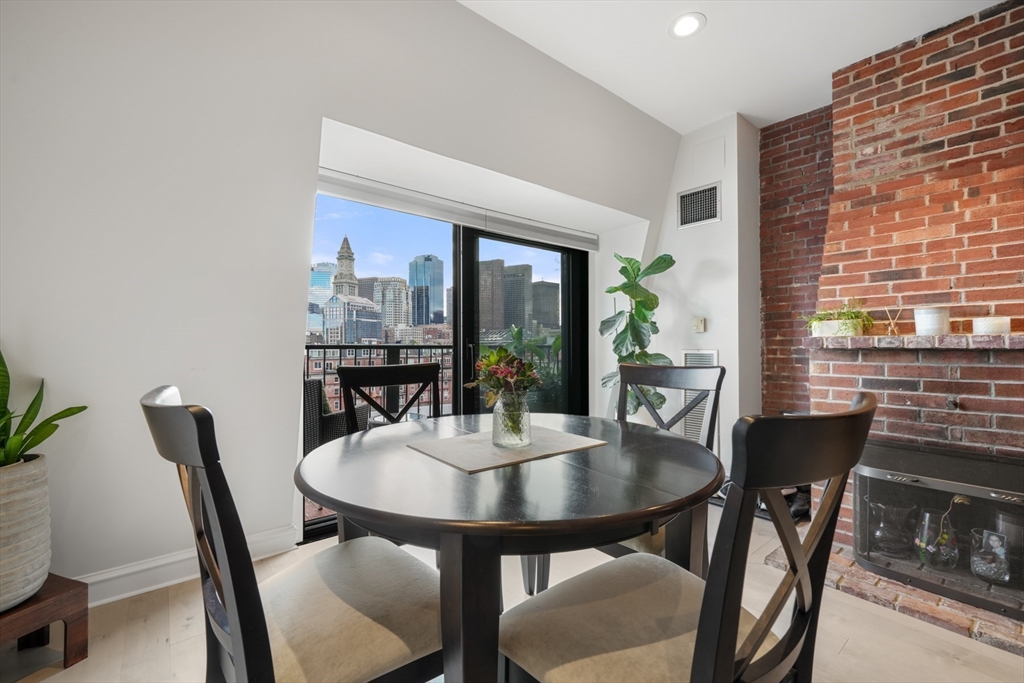 28 Atlantic Ave, Waterfront