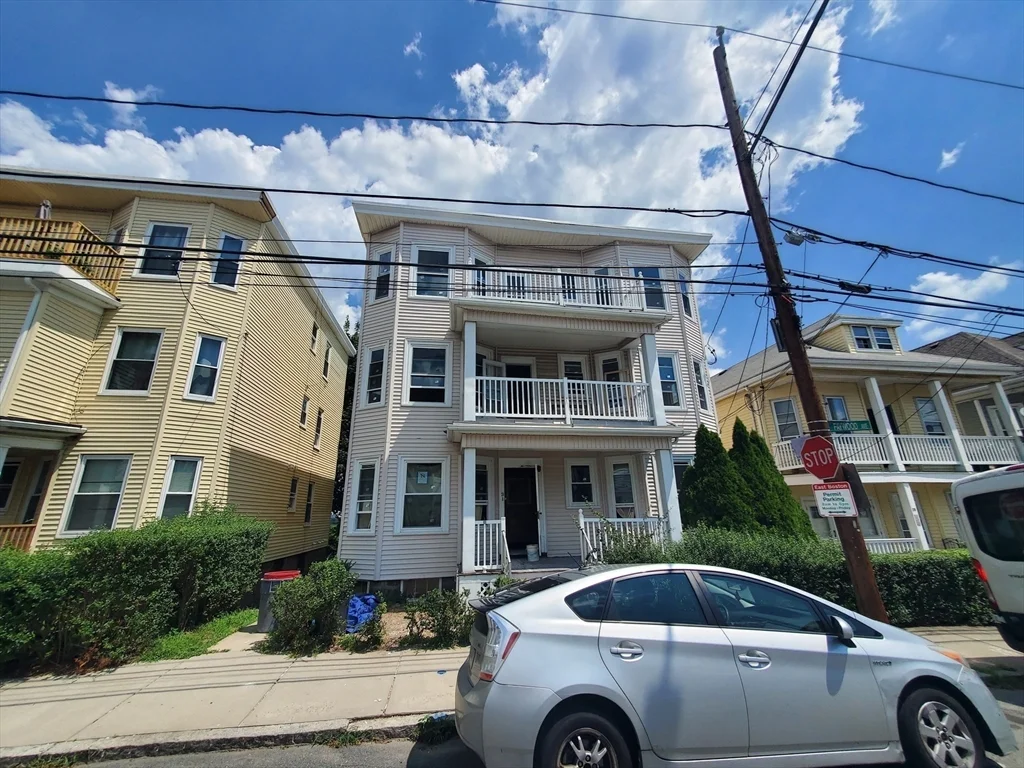 31 Faywood Ave, East Boston