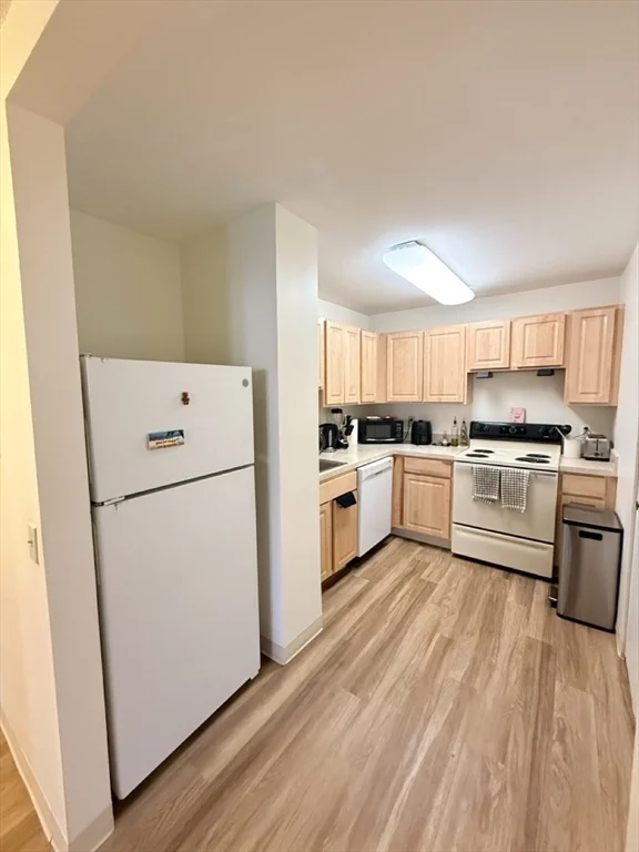 78 Westland Ave, Fenway