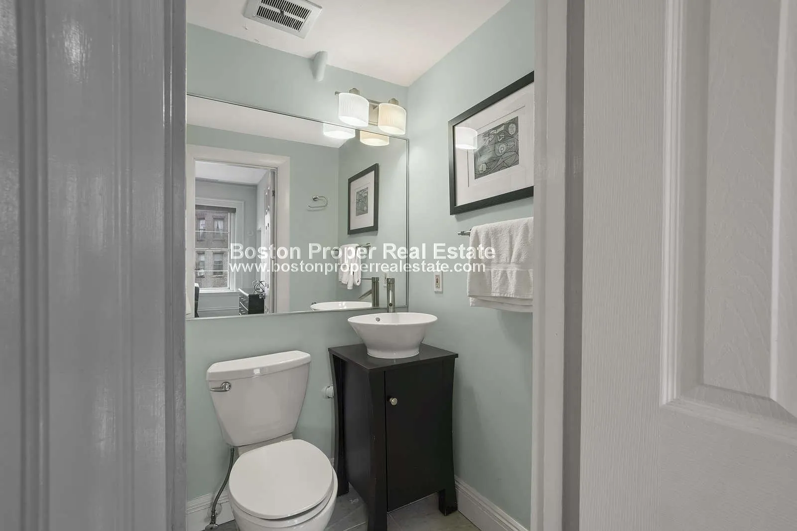 387 Marlborough St, Back Bay
