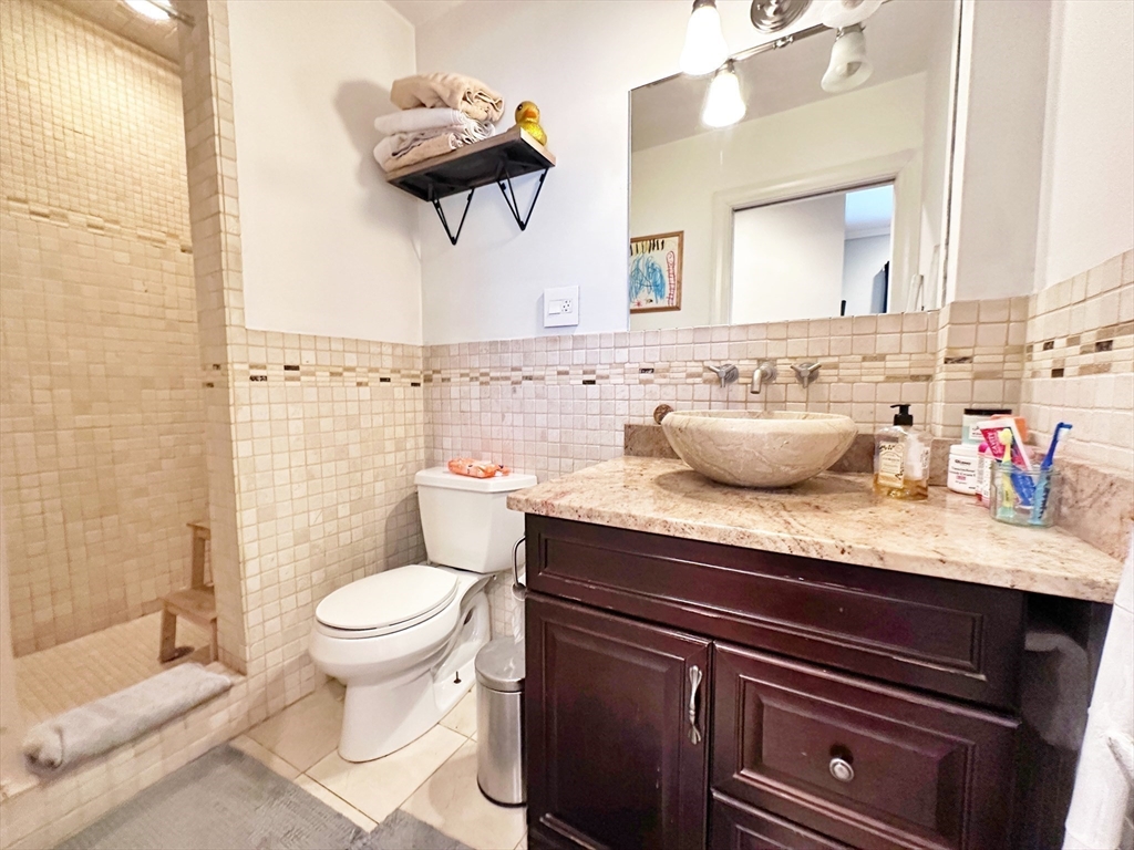 499-501 Sumner St, East Boston