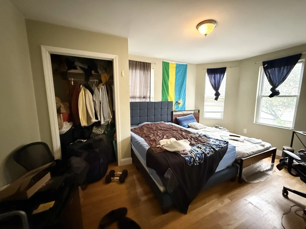 3977 Washington St, Jamaica Plain