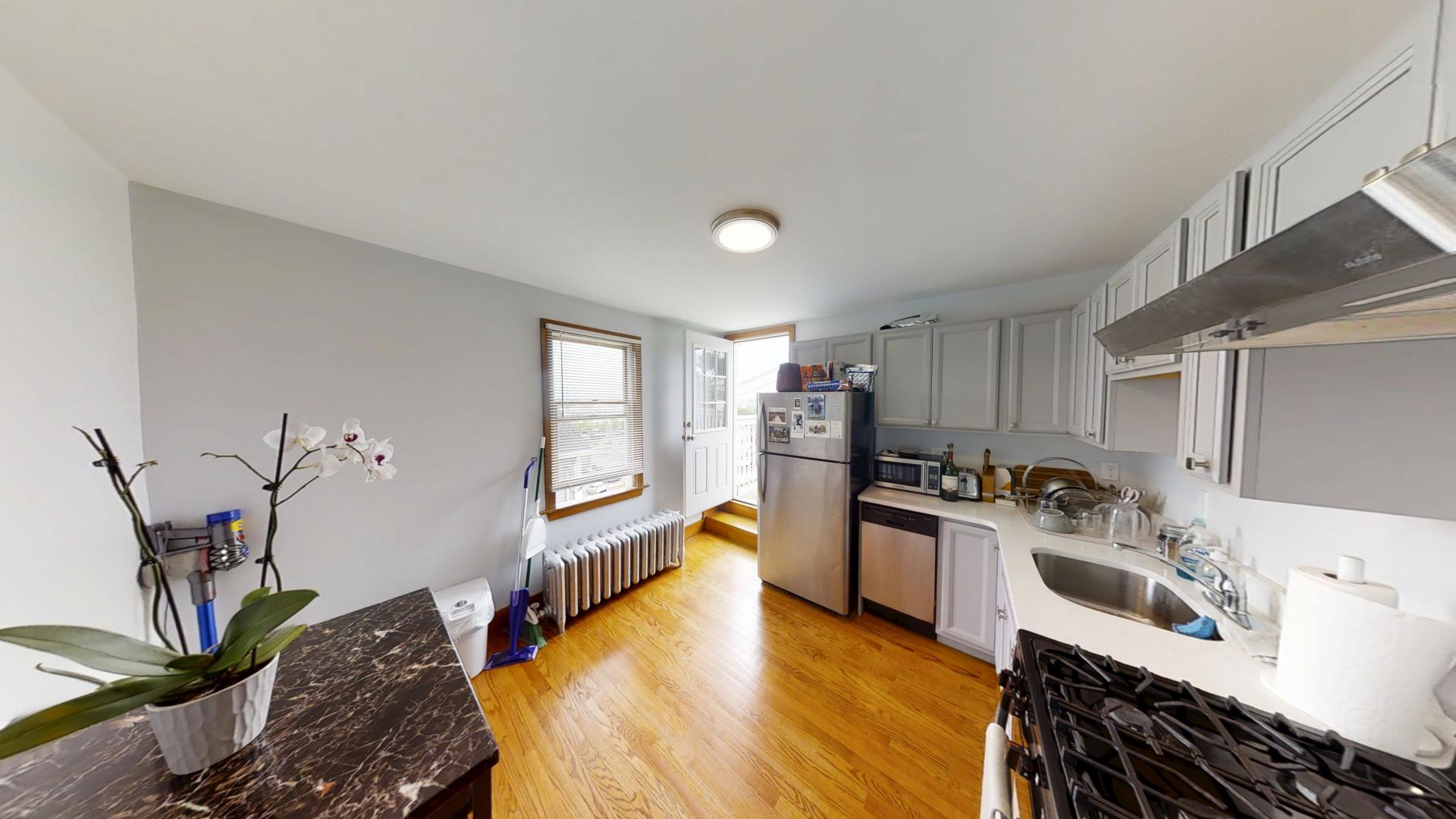 200 Harris St, Revere