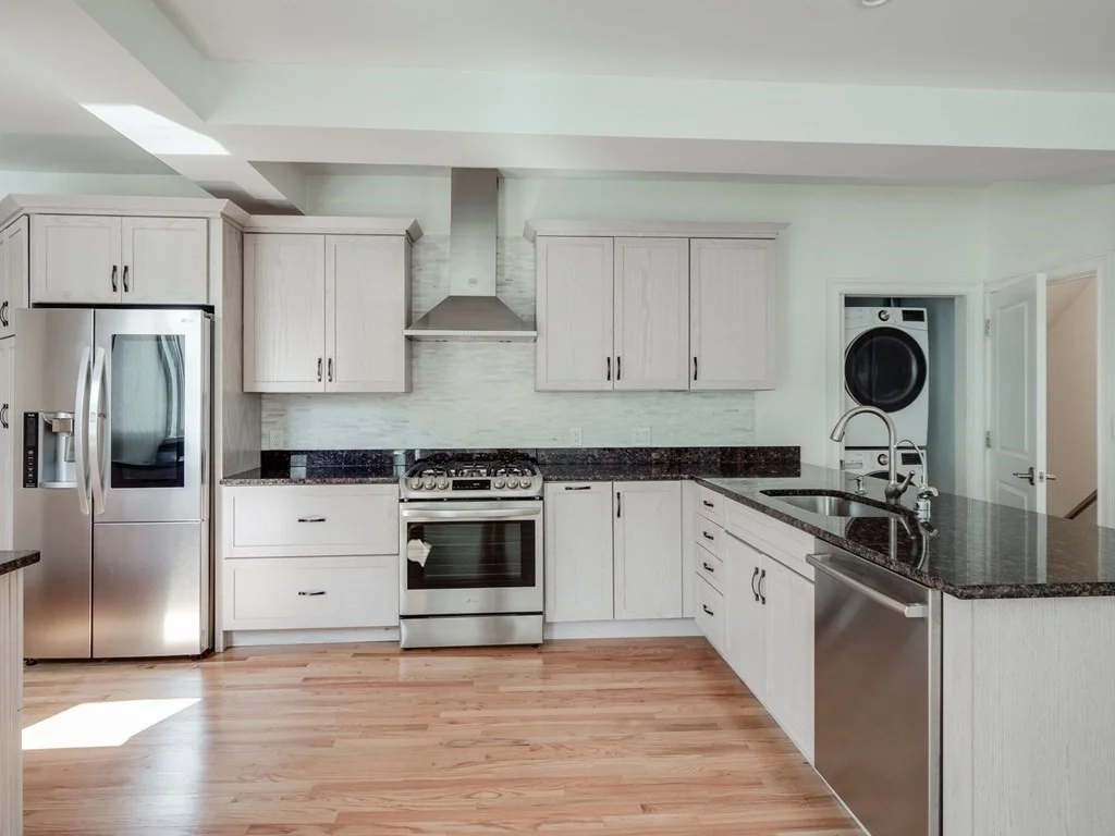 390 Medford St, Winter Hill