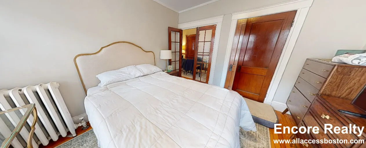 13 Story St, Harvard Square