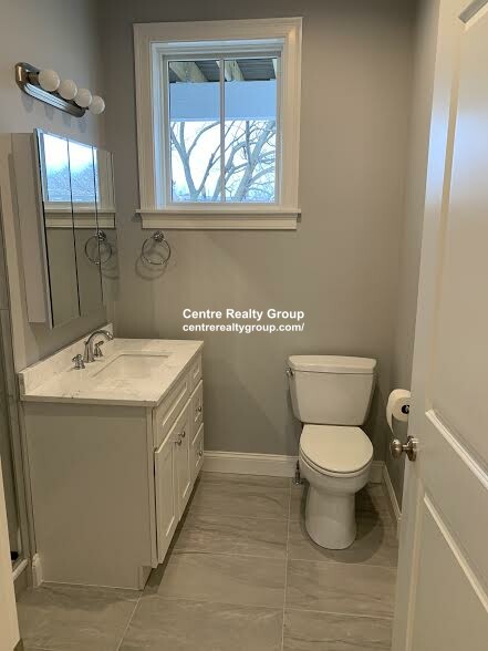 54 Waverly St, Brighton