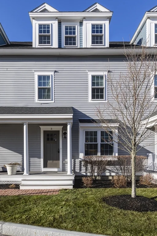 12 S Mason St, Salem