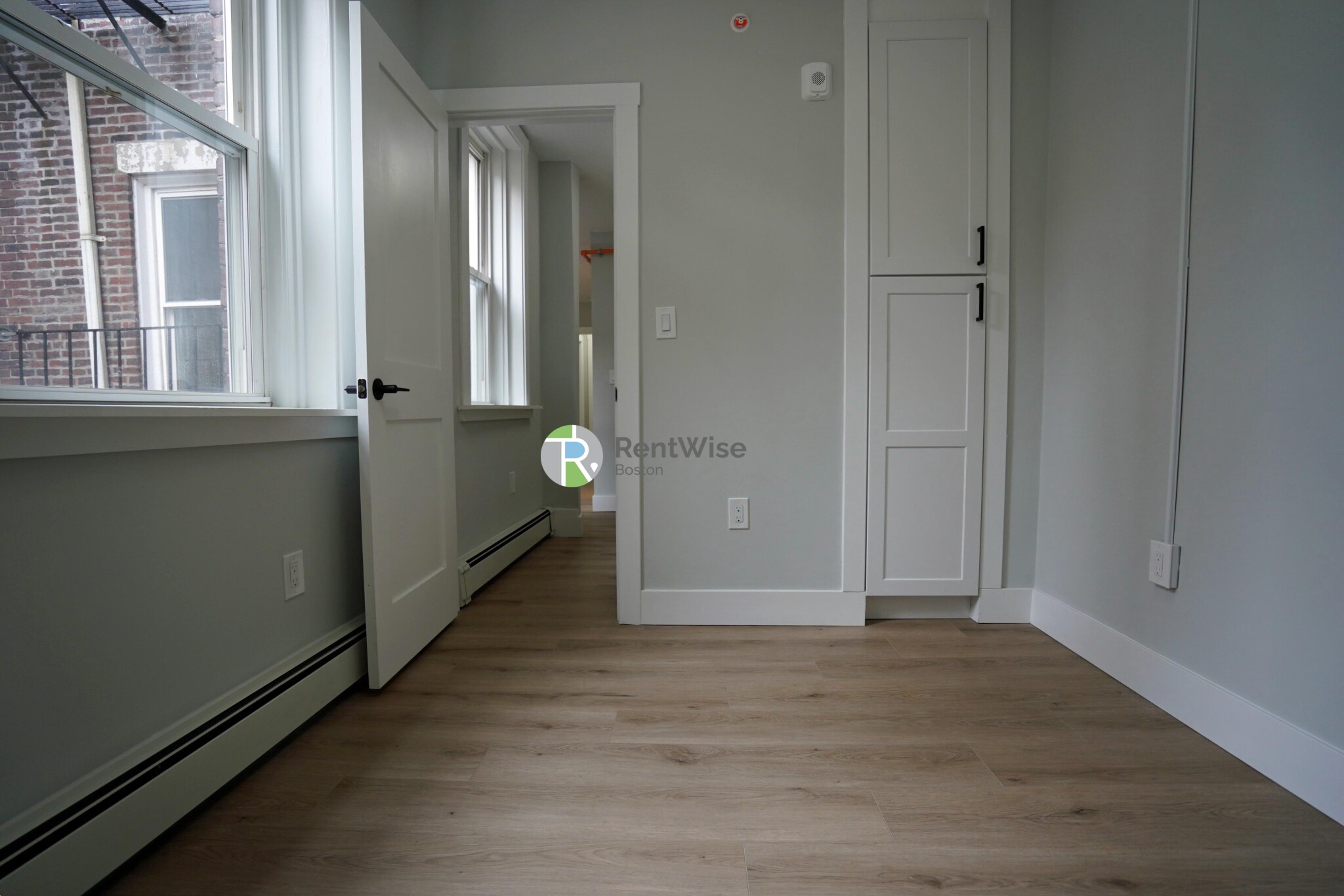 168 Endicott St, North End