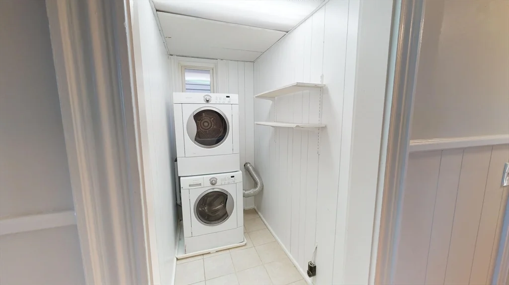 823 Dorchester Ave, Dorchester