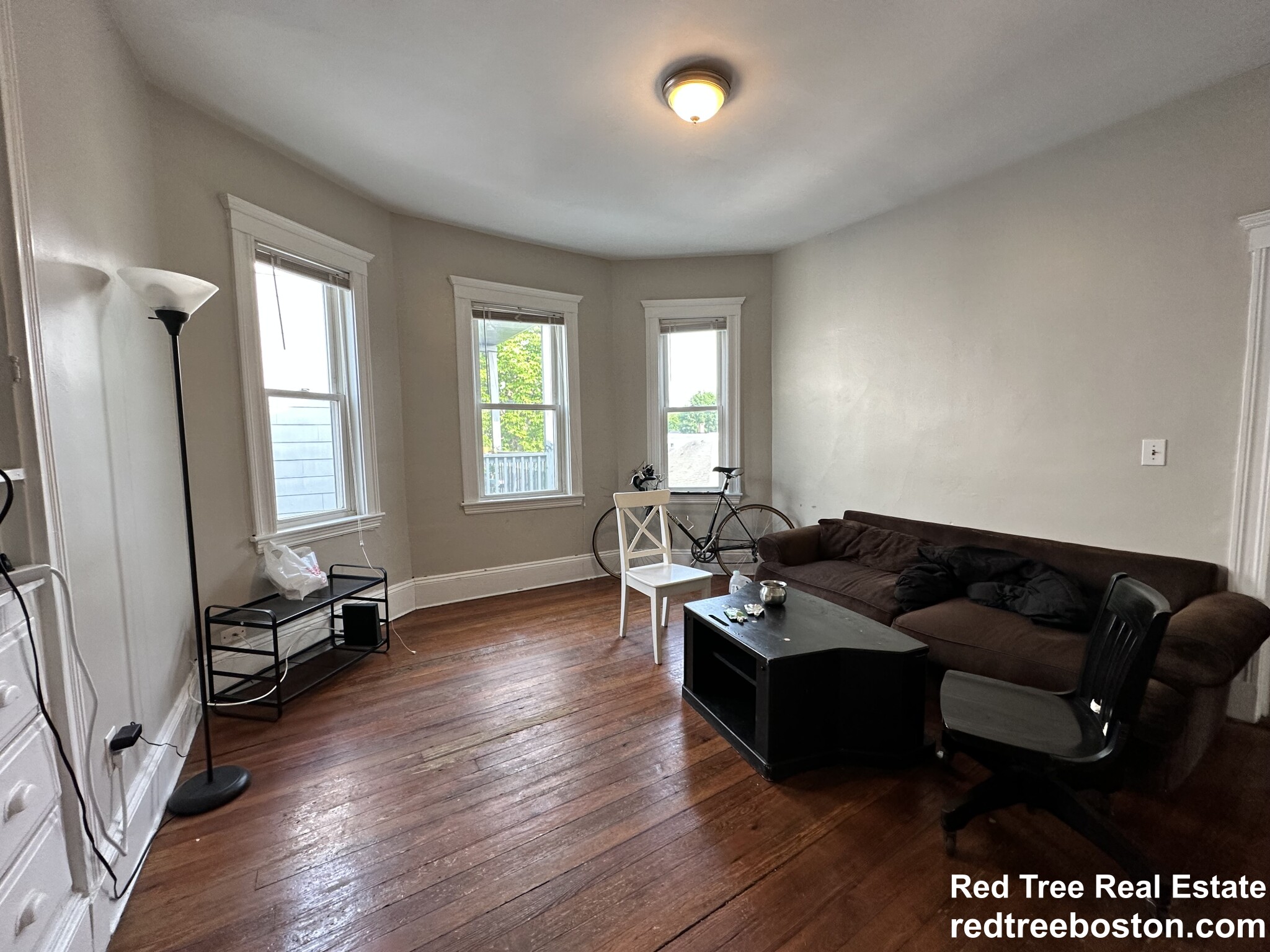 348 Faneuil St, Brighton