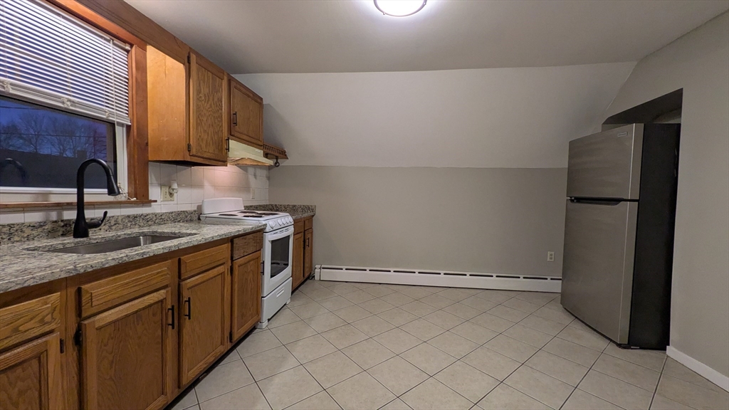 19 Harrison Ave, Taunton