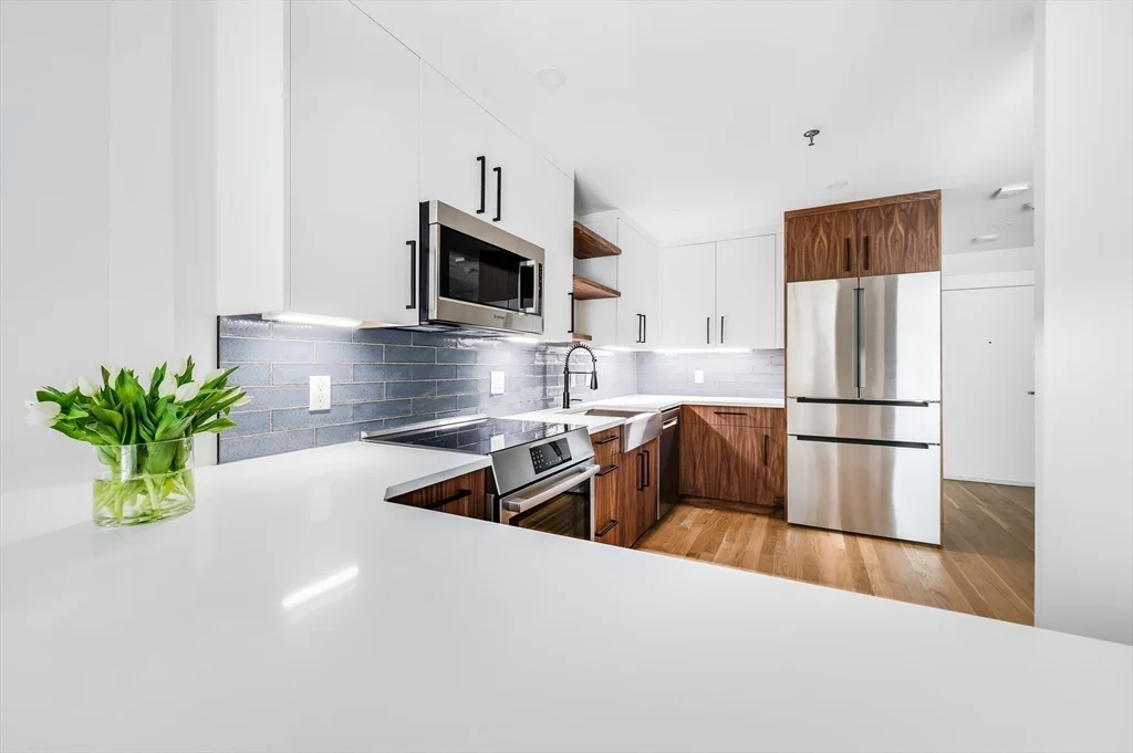 199 Coolidge Ave, Watertown