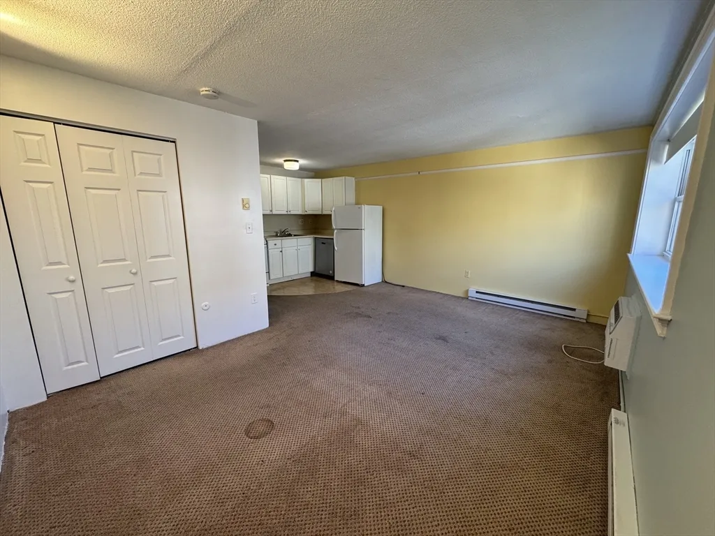 1691 Cambridge St, Mid-Cambridge