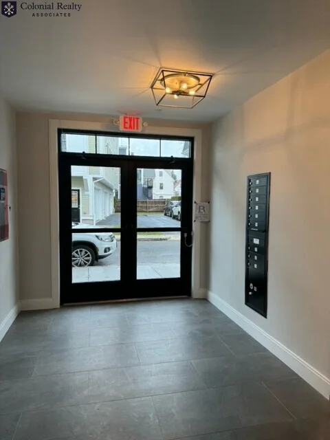 153 Everett St, Allston