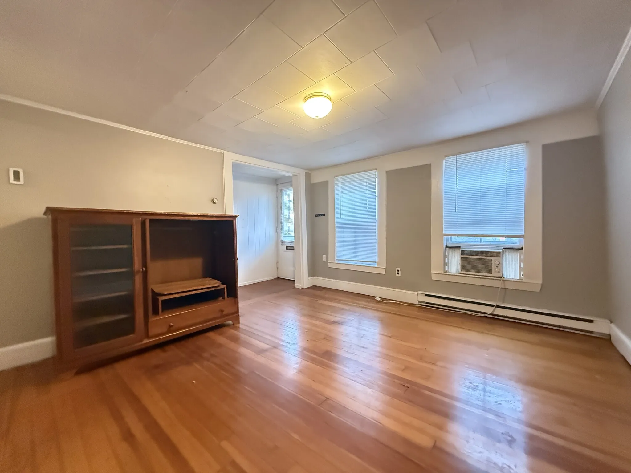 195 Mount Auburn St, West Cambridge