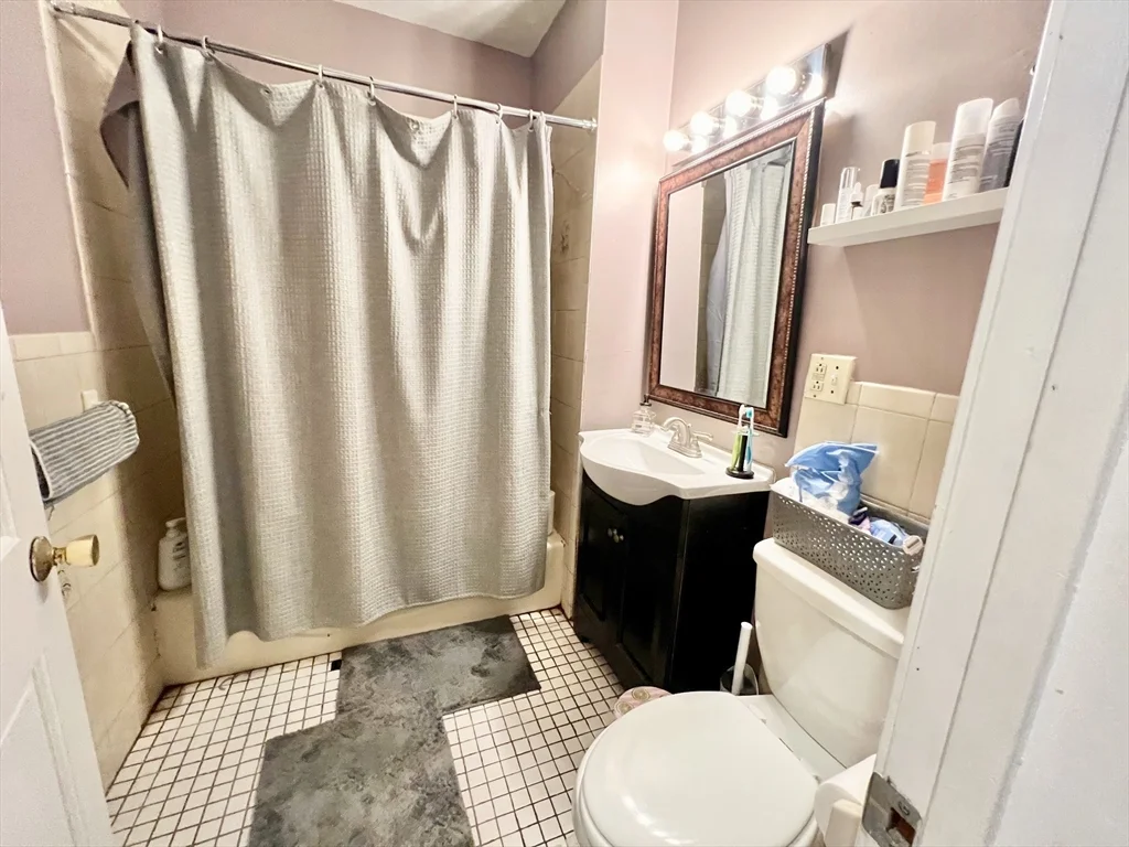 246 North St, North End