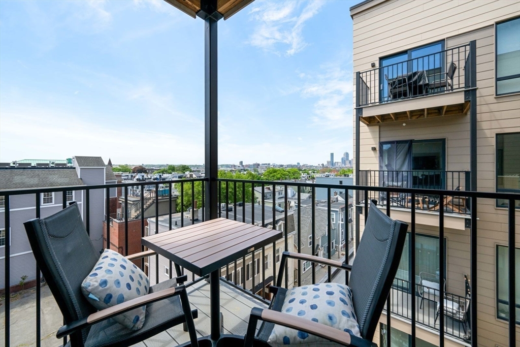 457 W Broadway, South Boston