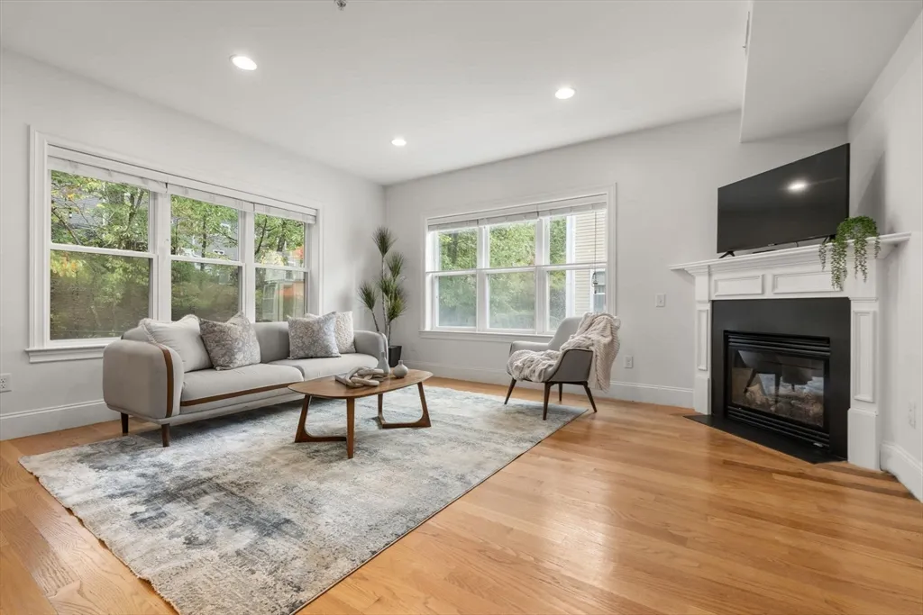 865 Lagrange, West Roxbury