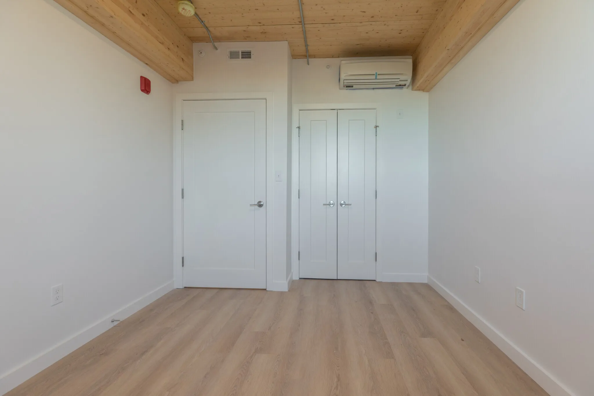11 East Lenox St, Roxbury