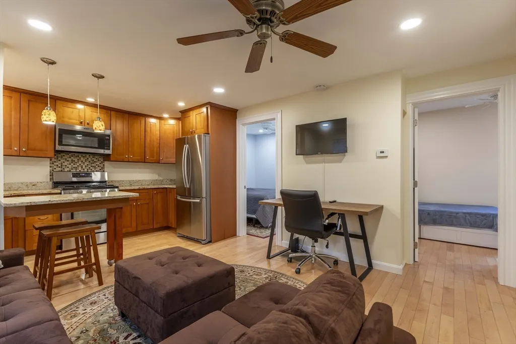 227 Hurley St, East Cambridge