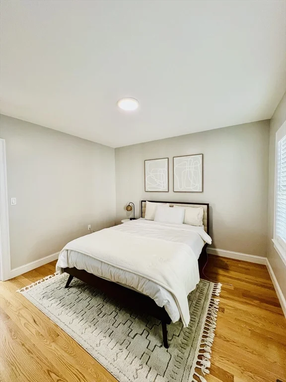 28 Metcalf, Medford