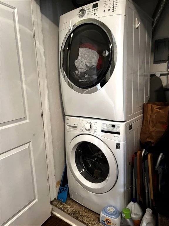 380 West Broadway, South Boston