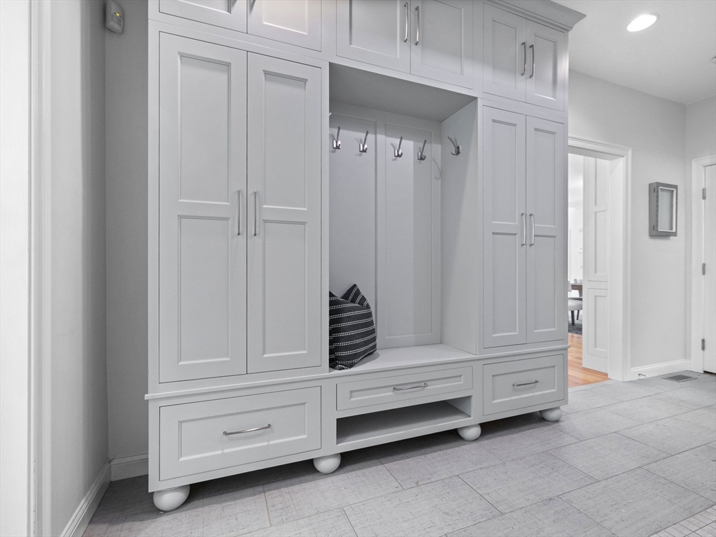 93 Goulding St W, Sherborn