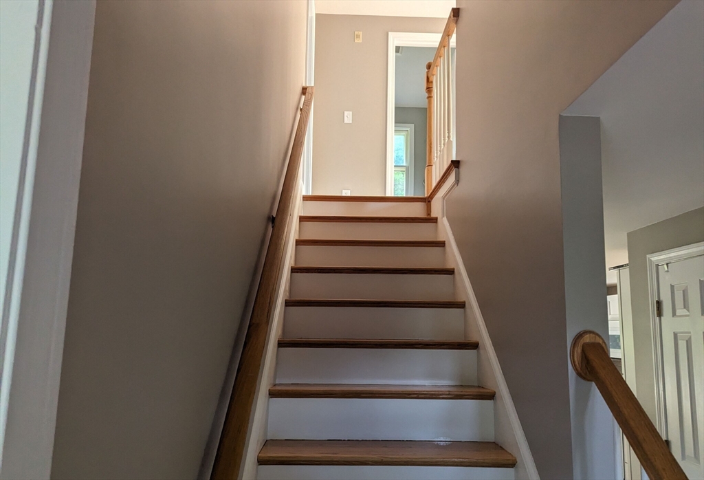 202 Dale St, Waltham