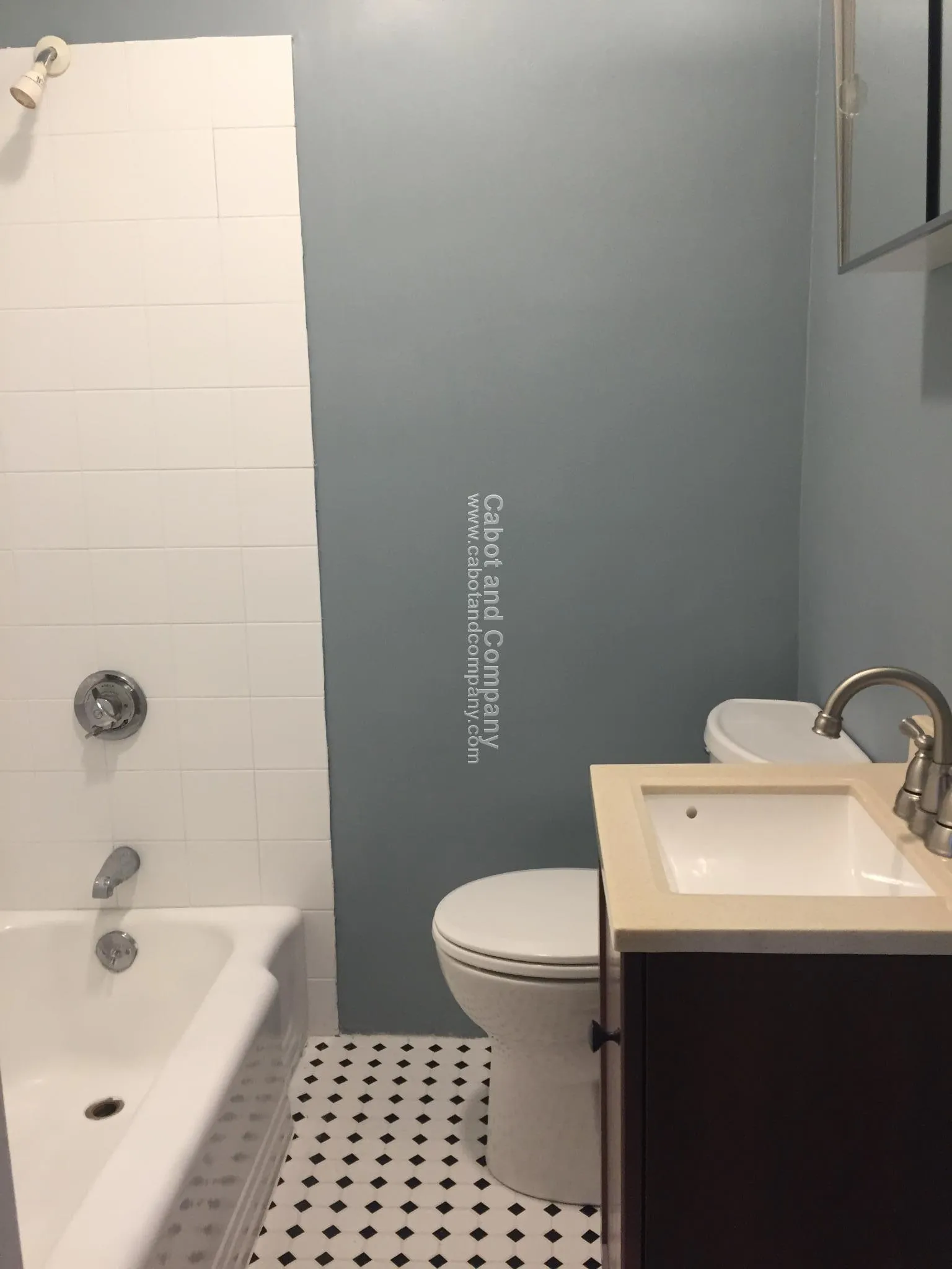 295 Newbury St, Back Bay