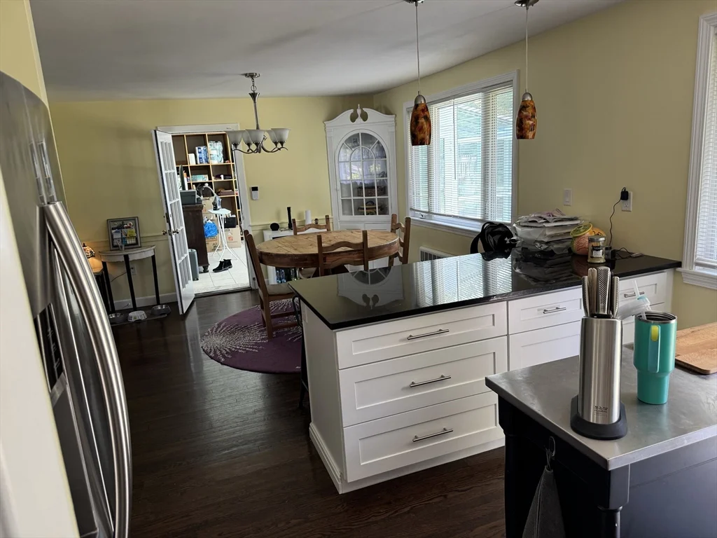 793 Dedham St, Newton