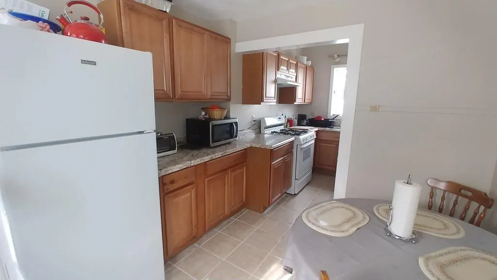 41 Trull St, Magoun Square