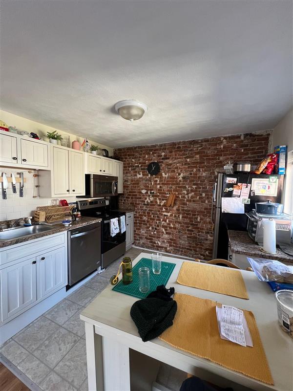 5 Elm St, Spring Hill