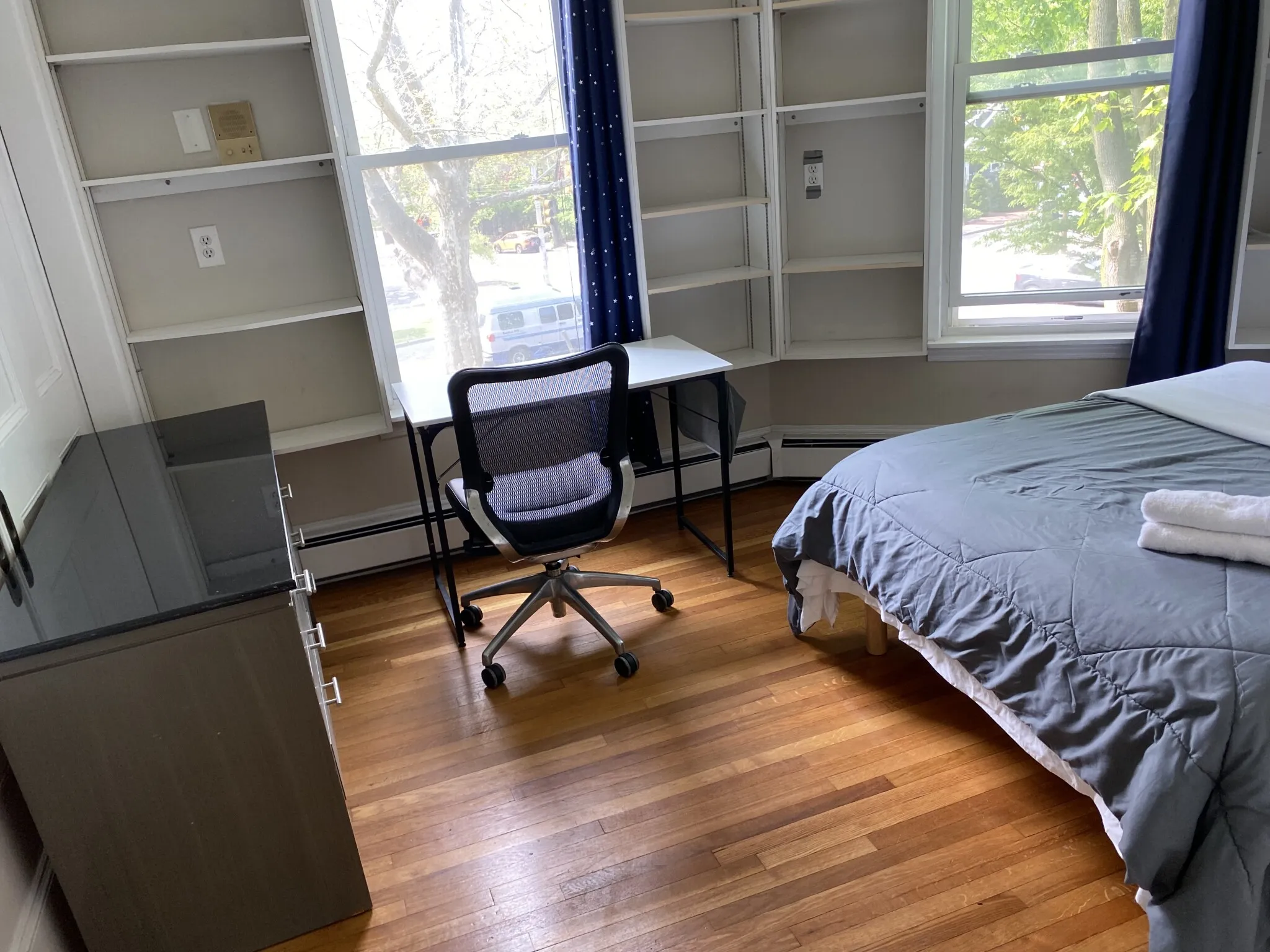 1000 Memorial Dr, West Cambridge