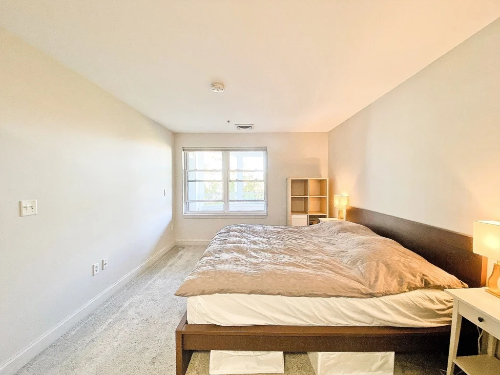 318 Rindge Ave, North Cambridge